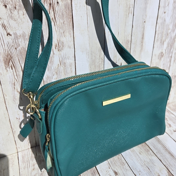 unbranded Handbags - Green Crossbody Purse Teal Faux Leather Gold Hardware Double Zip Small Bag